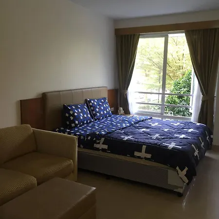 Savi Rooms Premium 1 Near Bkk Piyavet Hospital