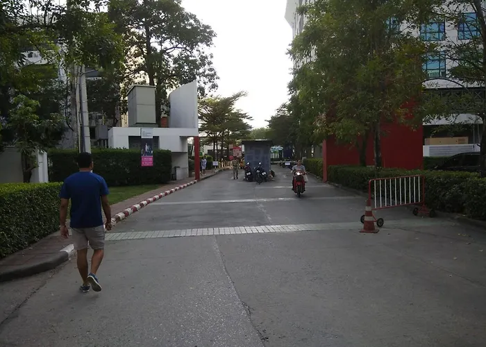 Savi Premium 1 Near Bkk Piyavet Hospital 別荘